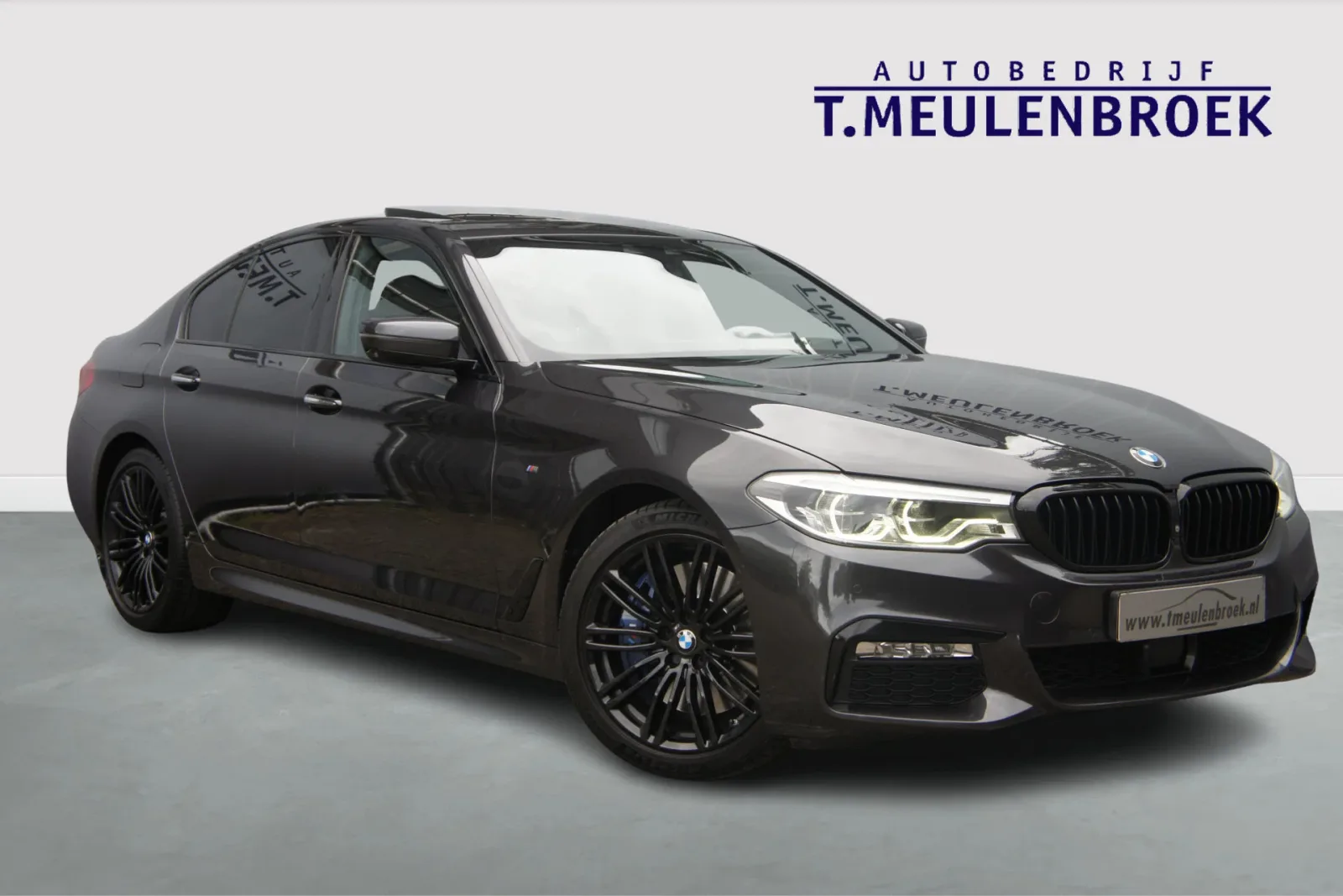 BMW 5-Serie (2017) — foto 1