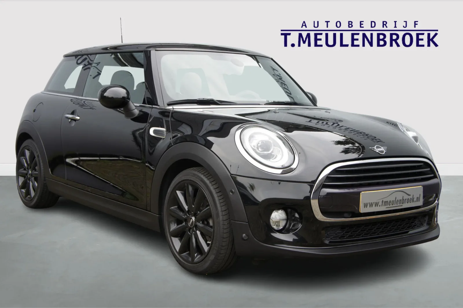 MINI Cooper (2018) — foto 1