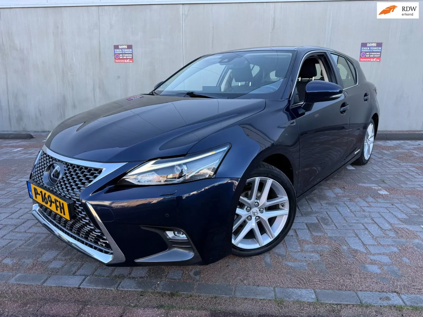 Lexus CT (2018) — foto 1