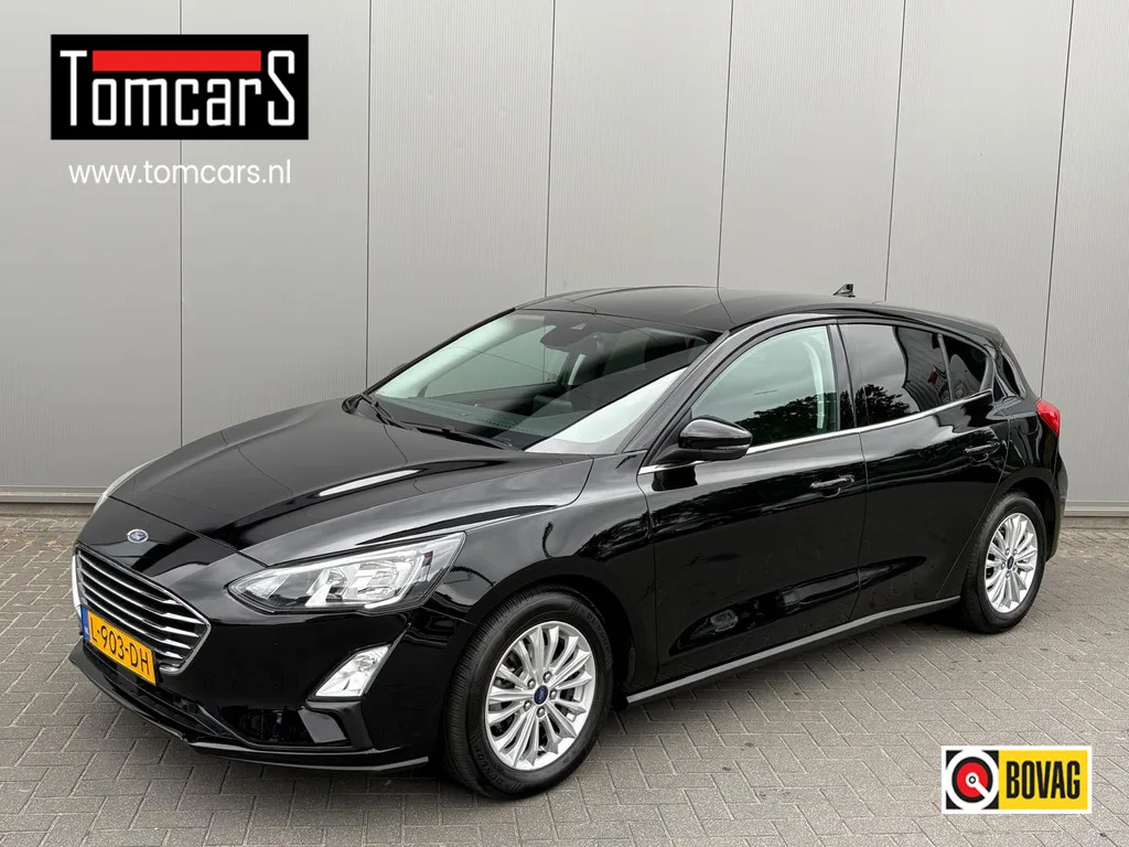 Ford Focus (2021) — foto 1