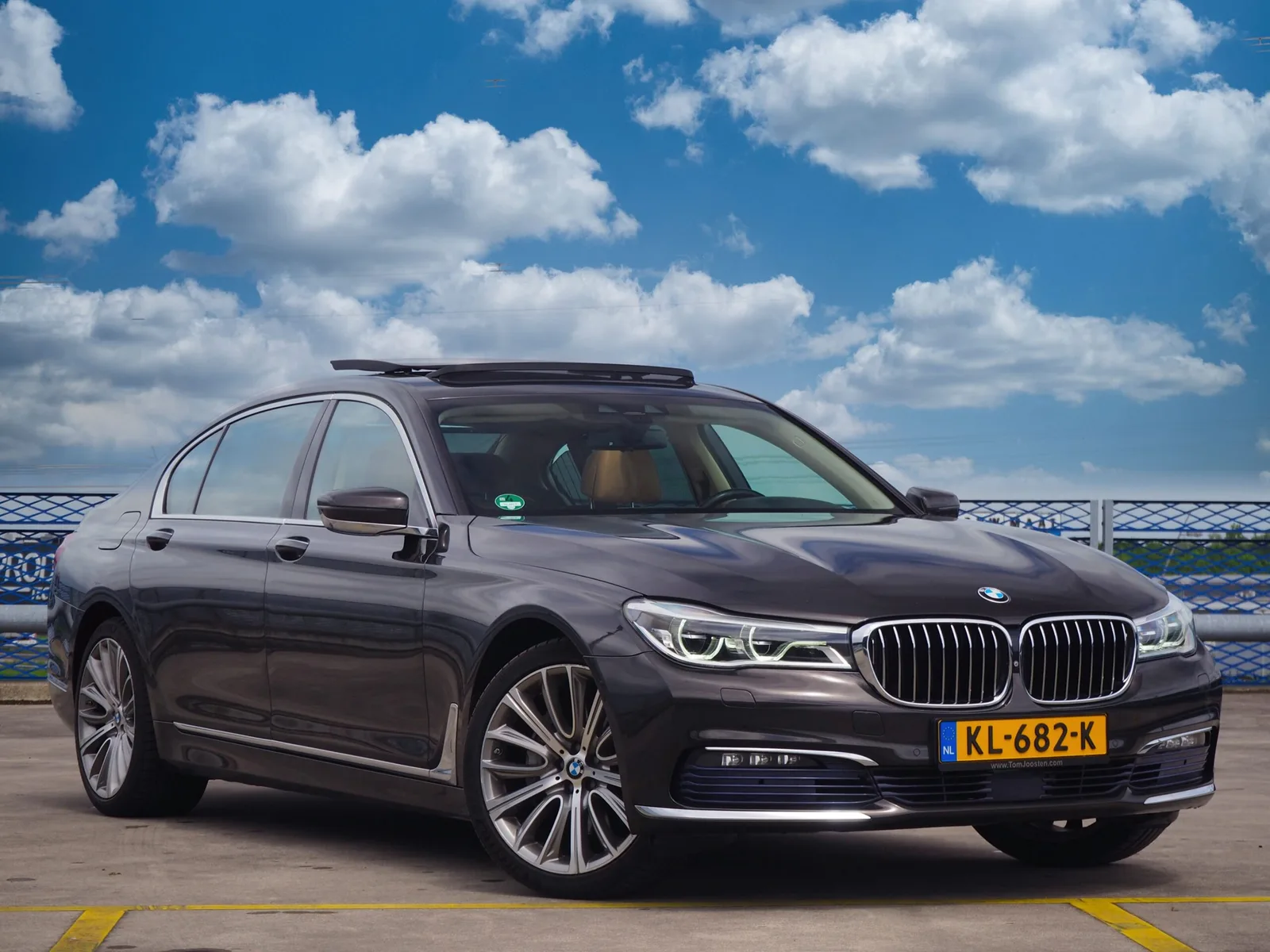 BMW 740li (2016) — foto 1