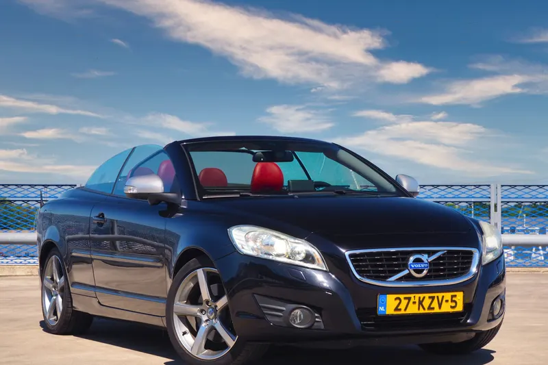 Volvo C70 (2010)