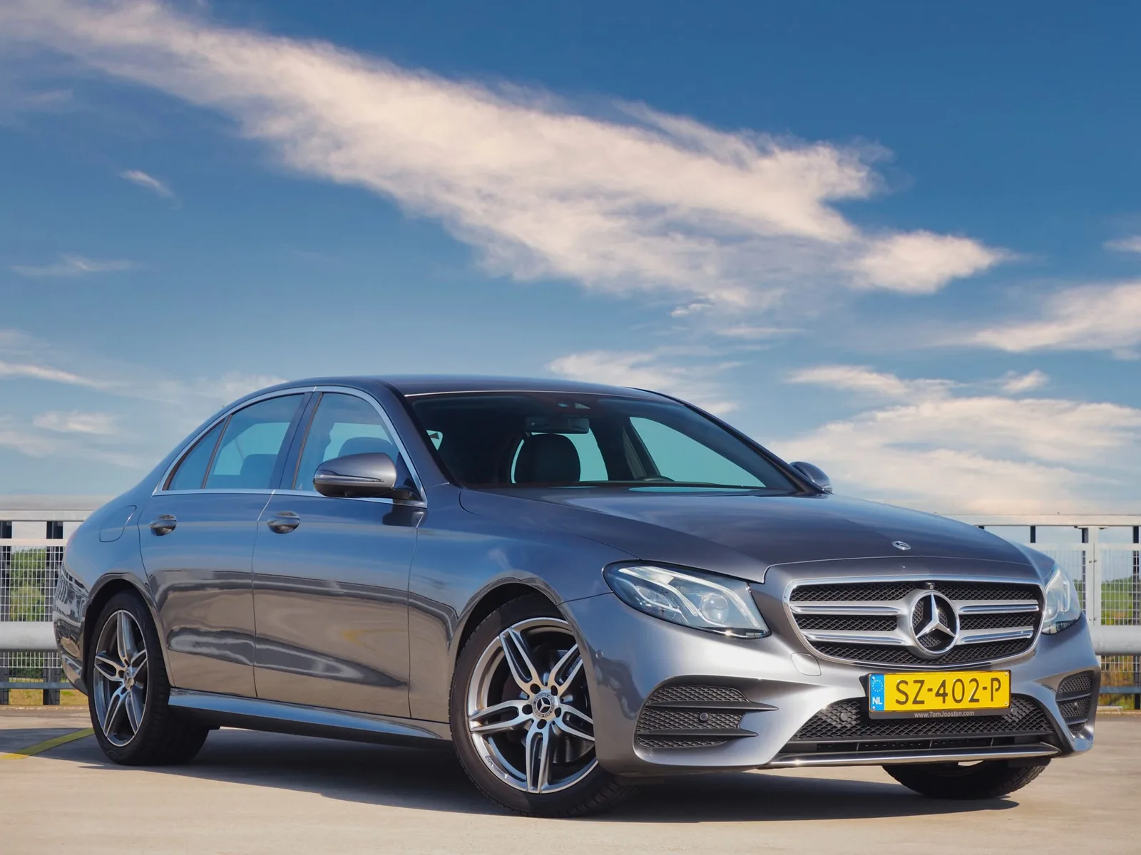 Mercedes-Benz E200 (2018) — foto 1