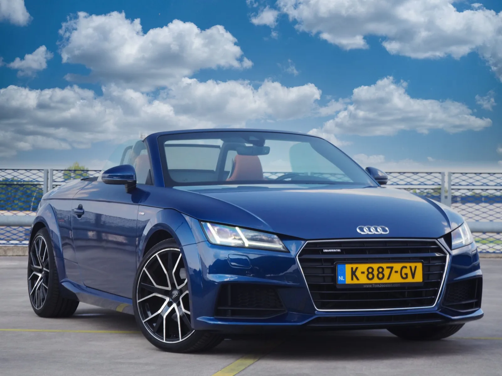 Audi TT (2015) — foto 1