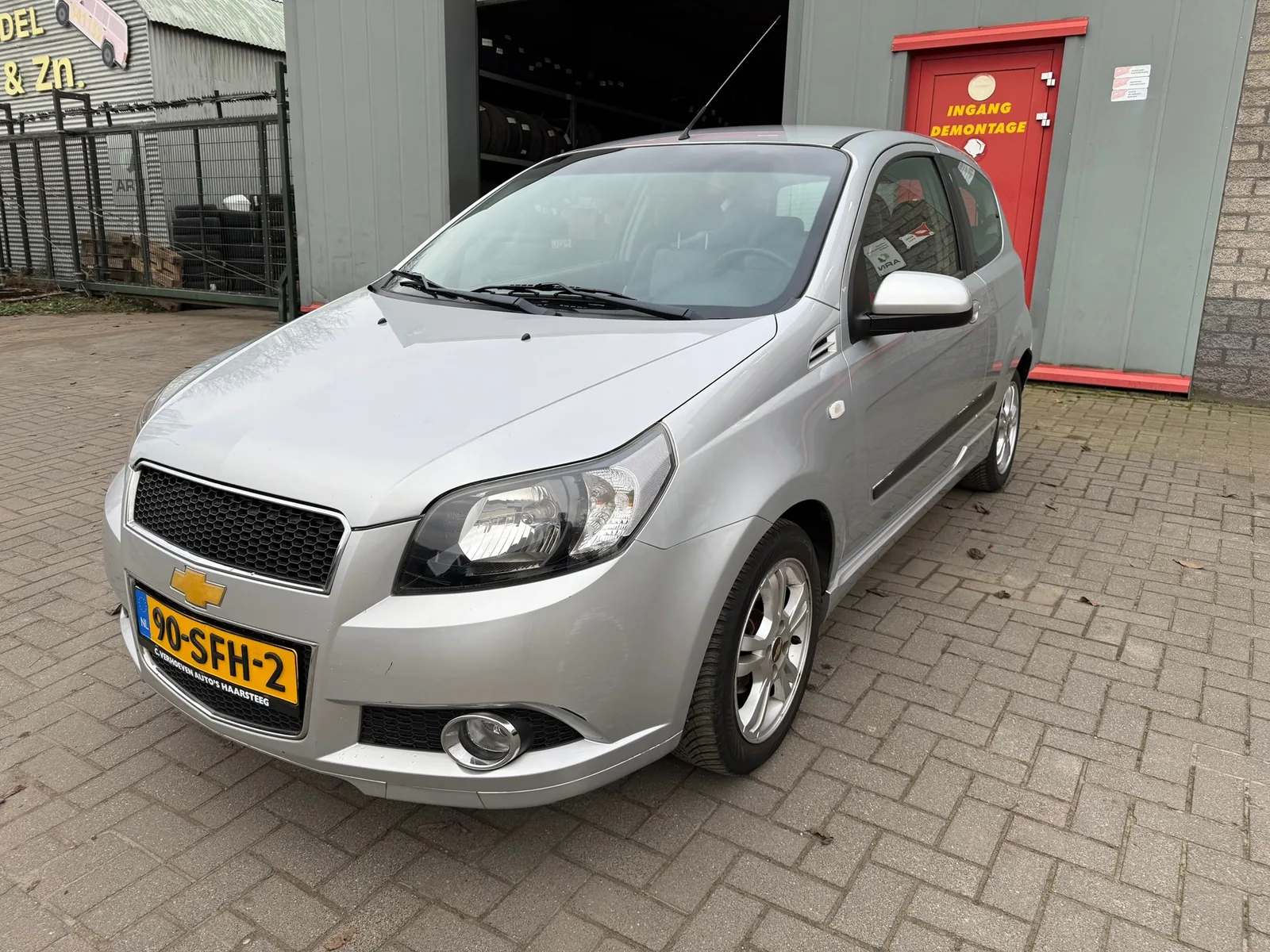Chevrolet Aveo (2011) — foto 1