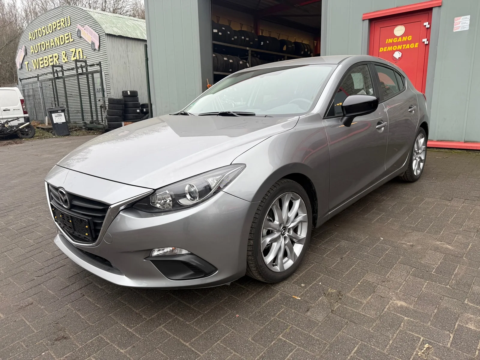 Mazda 3 (2013) — foto 1