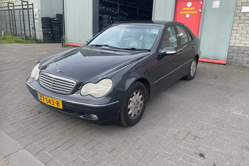 Mercedes-Benz C-Klasse (2002)
