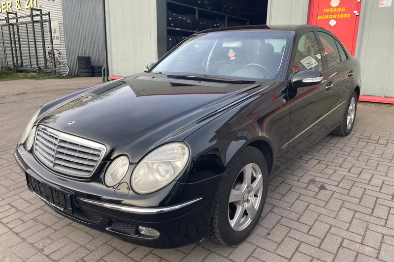 Mercedes-Benz E-Klasse (2002)