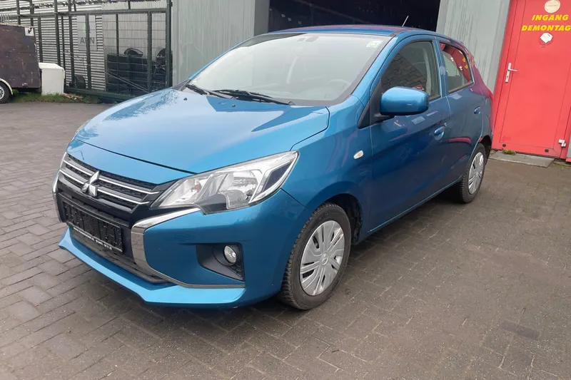 Mitsubishi Space Star (2021)