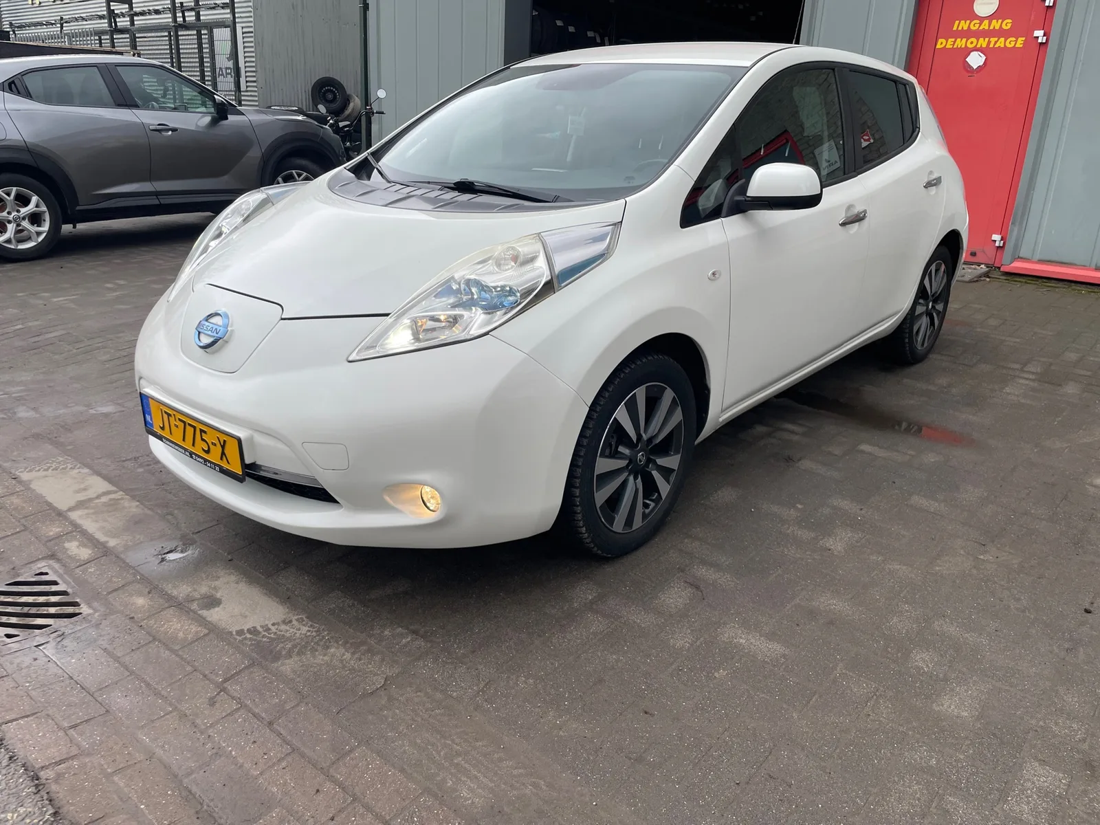 Nissan Leaf (2016) — foto 1