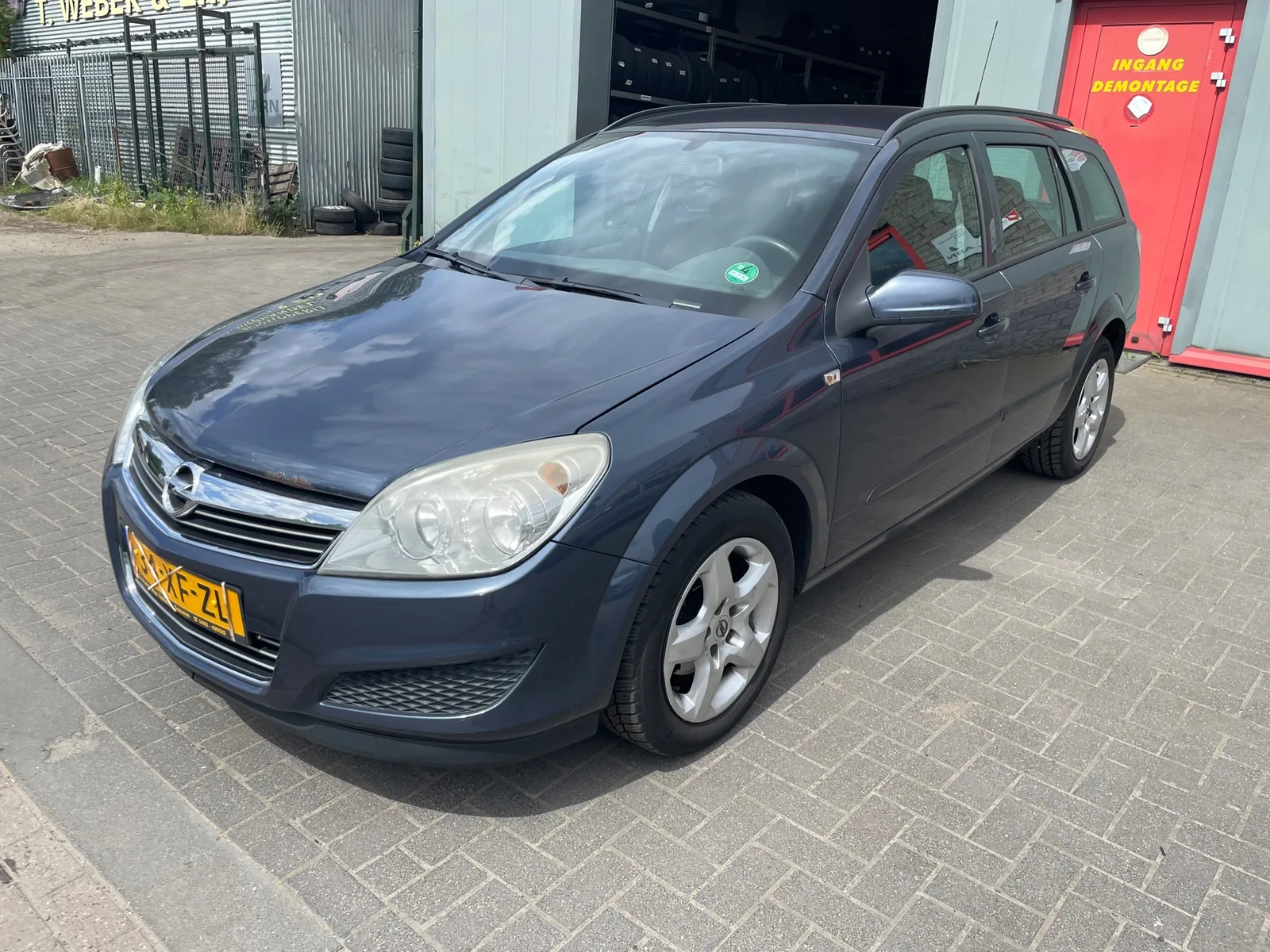 Opel Astra (2007) — foto 1