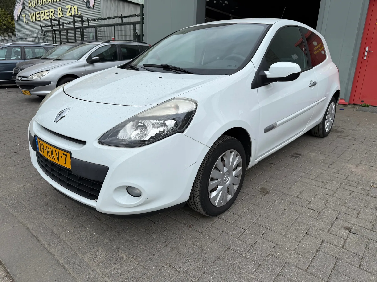 Renault Clio (2011) — foto 1