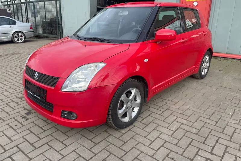 Suzuki Swift (2005)