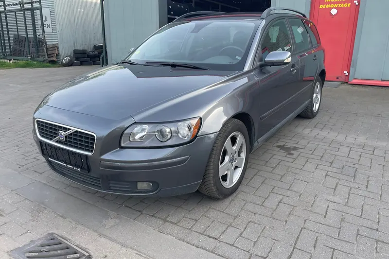 Volvo V50 (2005)
