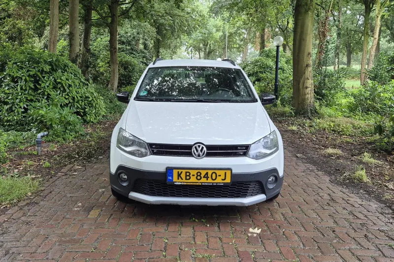 Volkswagen Polo (2012)