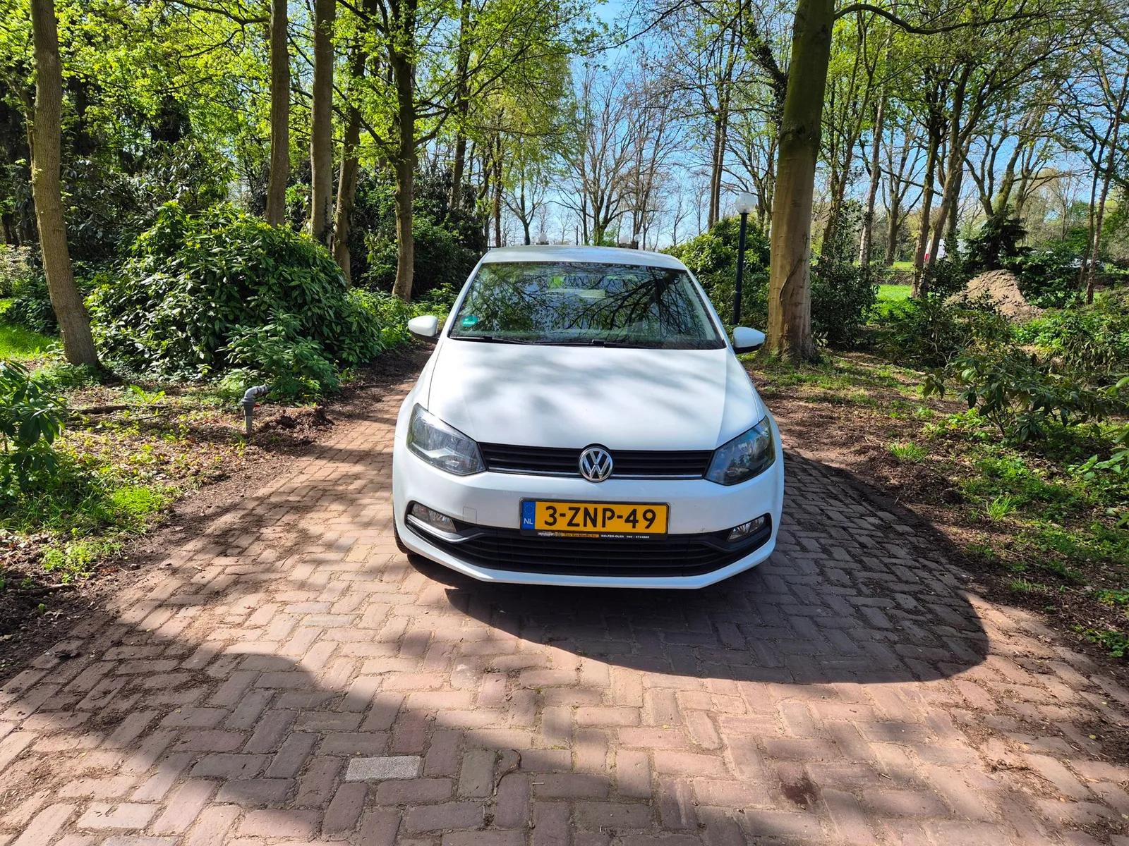 Volkswagen Polo (2014) — foto 1