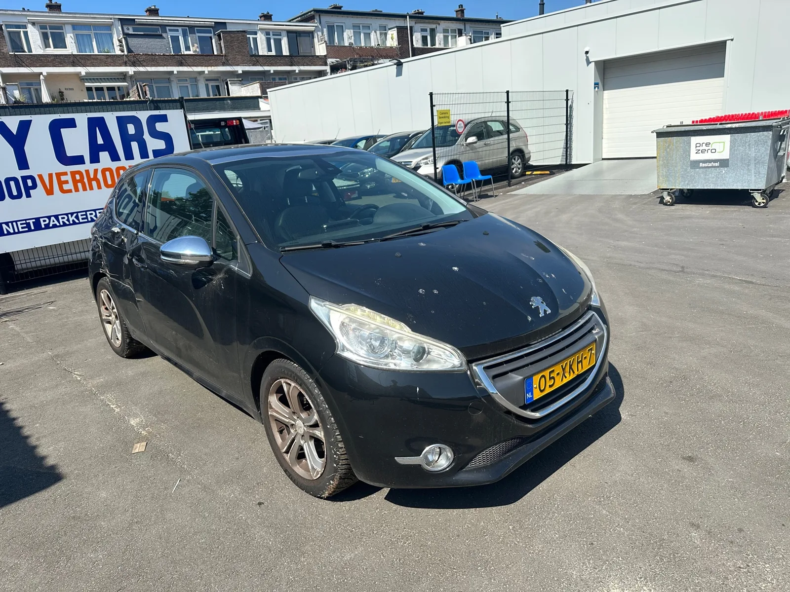 Peugeot 208 (2012) — foto 1