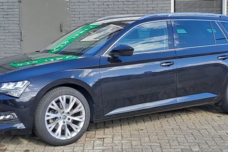 Škoda Superb (2021)