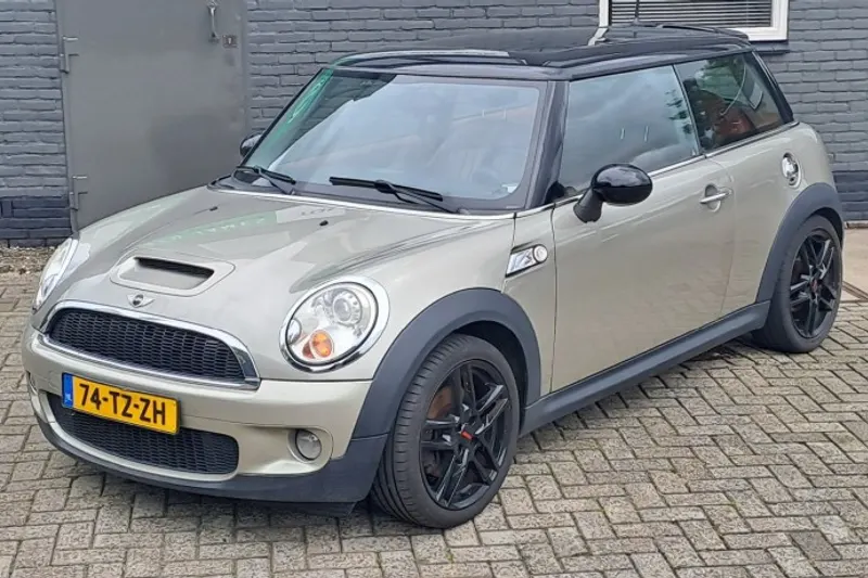 MINI Cooper S (2007)