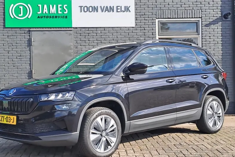 Škoda Karoq (2023)