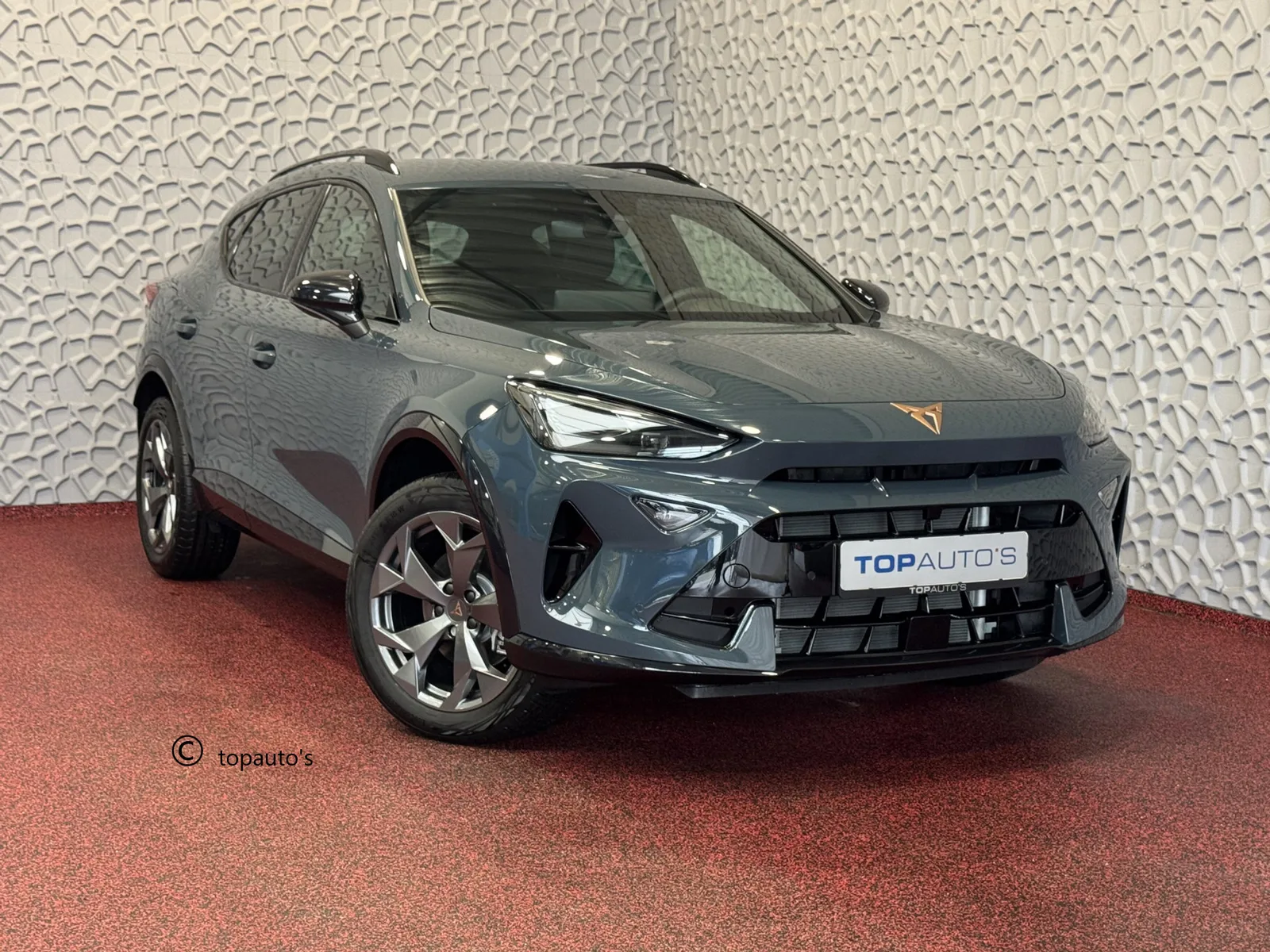 CUPRA Formentor (2024) — foto 1