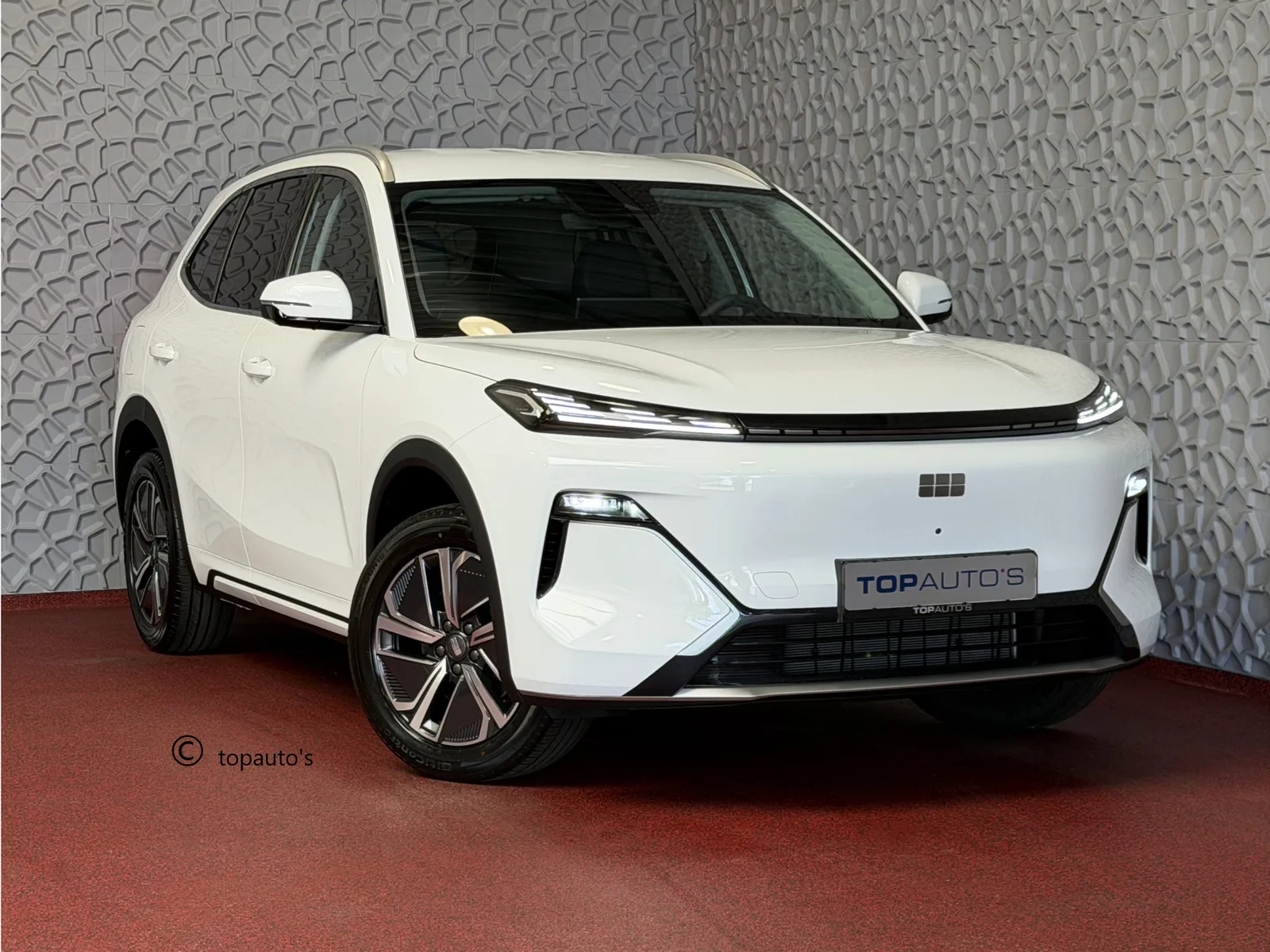 Geely Starray (2026) — foto 1