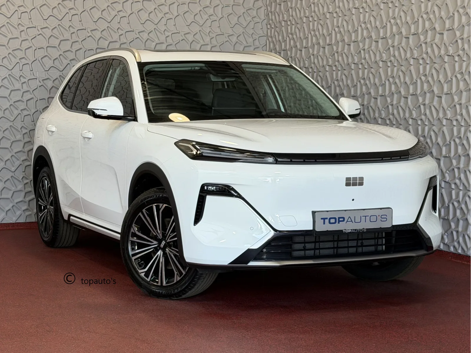 Geely Starray (2026) — foto 1