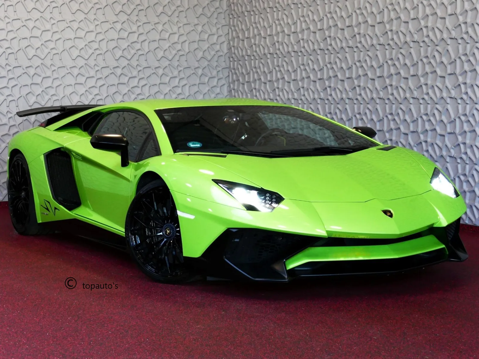 Lamborghini Aventador (2016) — foto 1