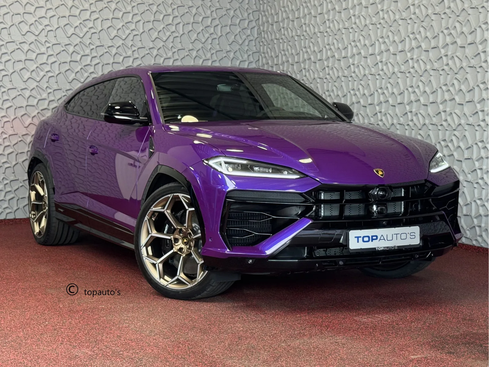 Lamborghini Urus (2025) — foto 1