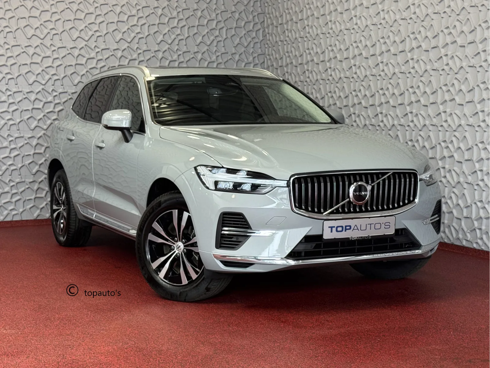 Volvo XC60 (0) — foto 1