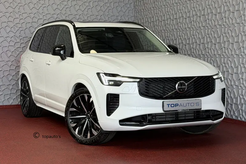 Volvo XC90 (2025)