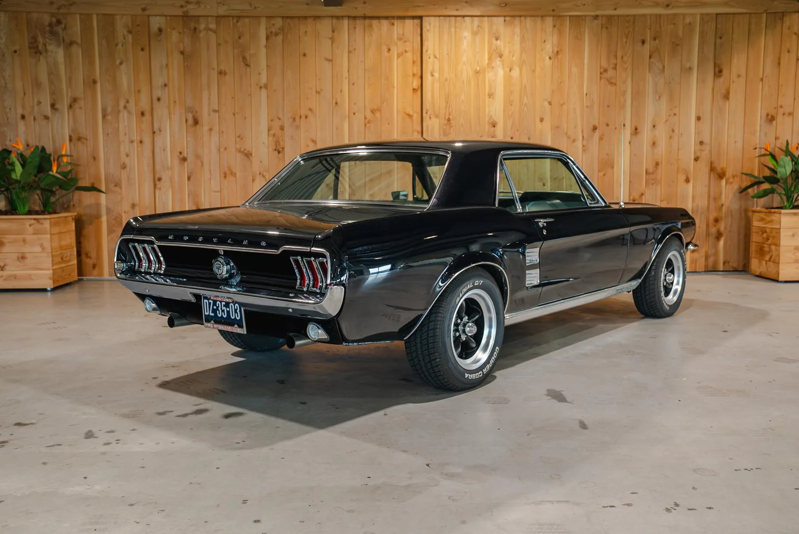 Ford Mustang (1967) — foto 1