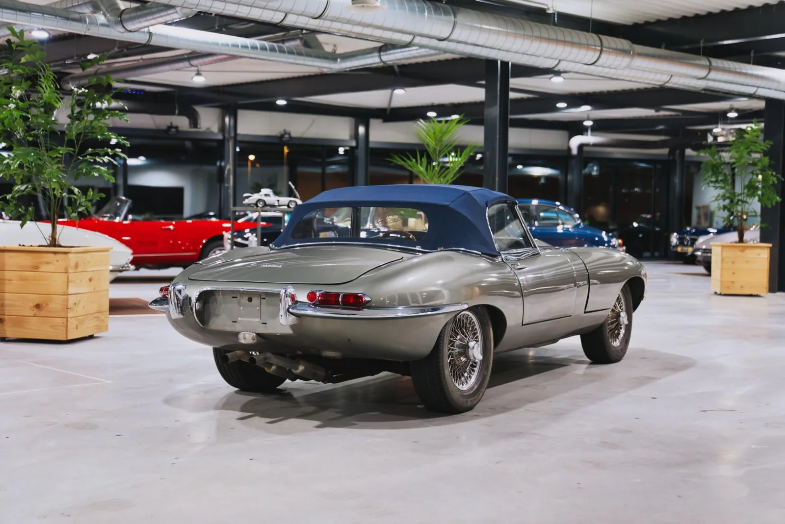 Jaguar E-Type (1963) — foto 1