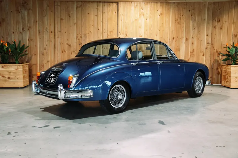 Jaguar MK II (1962)