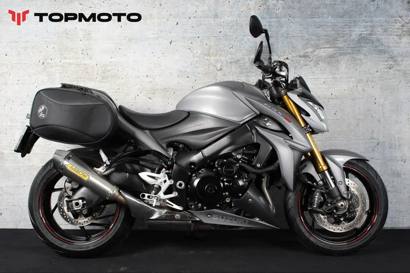 Suzuki GSX-S1000 (2015)
