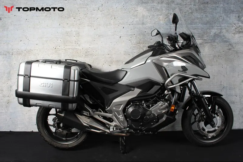 Honda NC 750 X (2023)