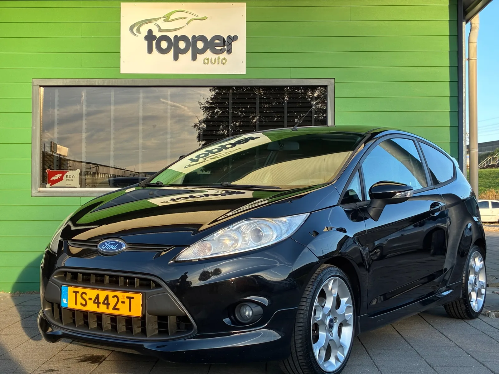 Ford Fiesta (2009) — foto 1