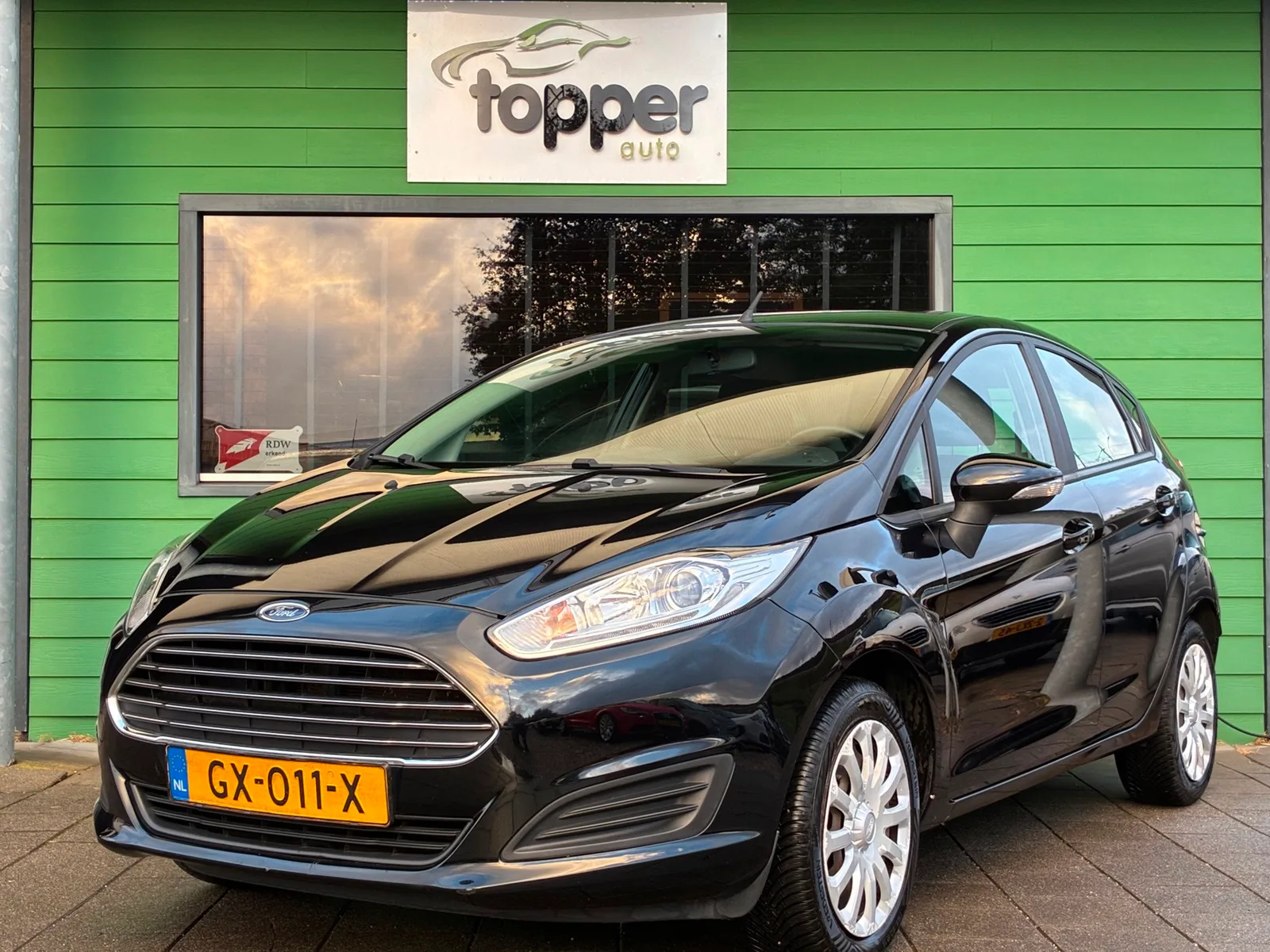 Ford Fiesta (2015) — foto 1