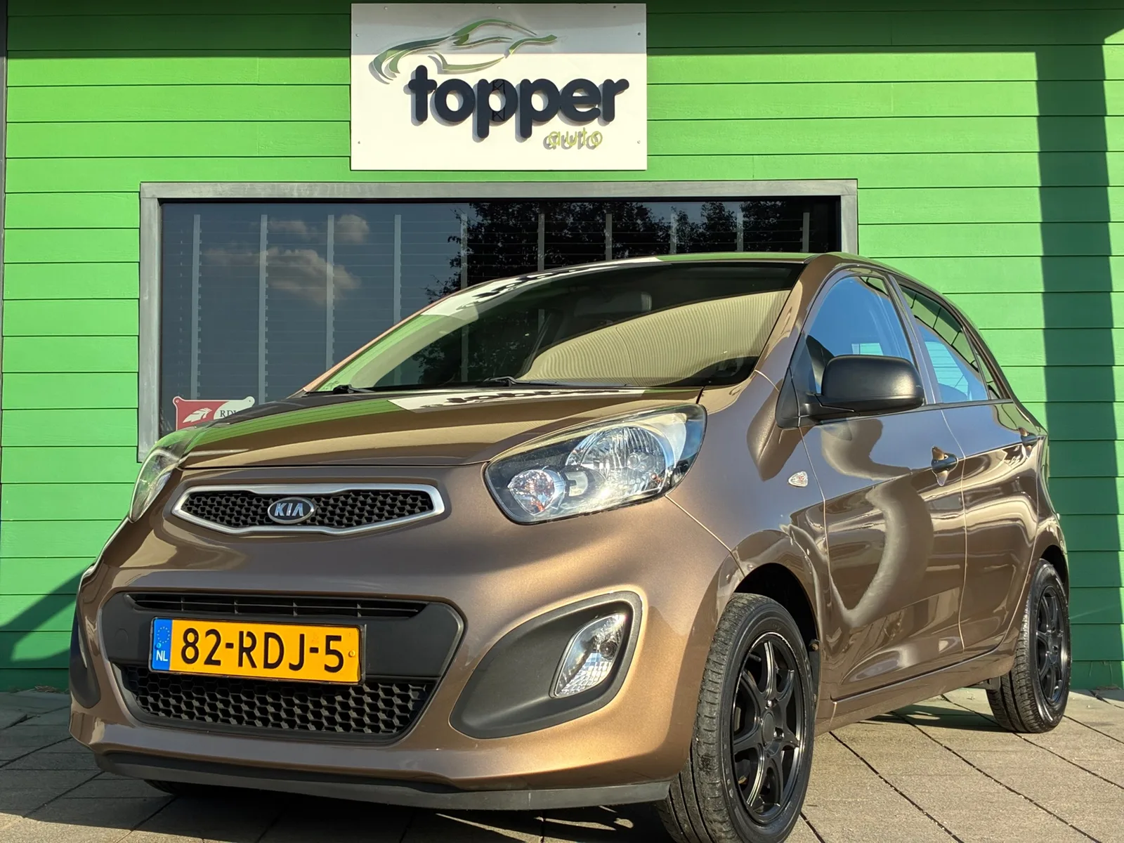 Kia Picanto (2011) — foto 1