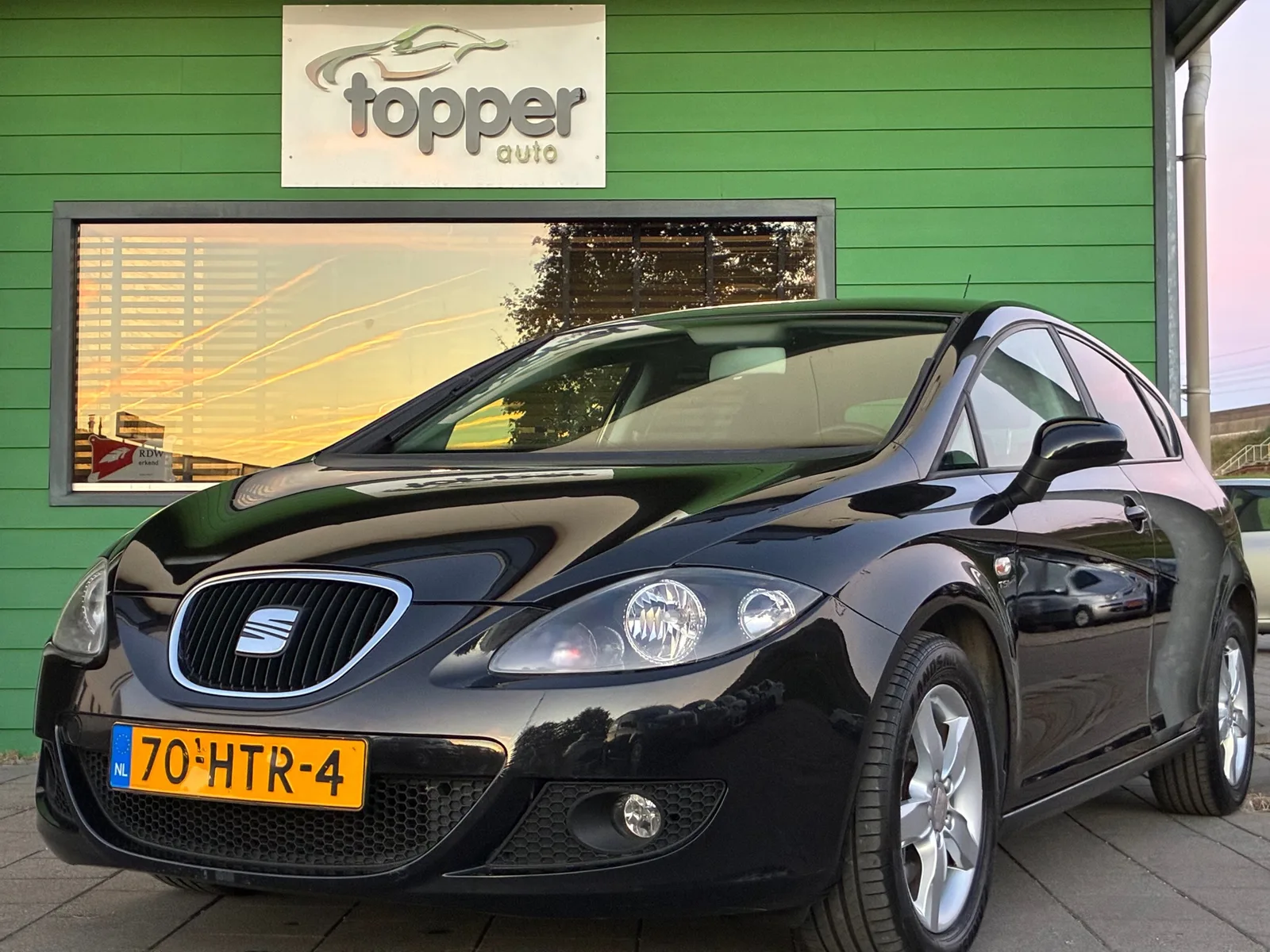 SEAT Leon (2009) — foto 1