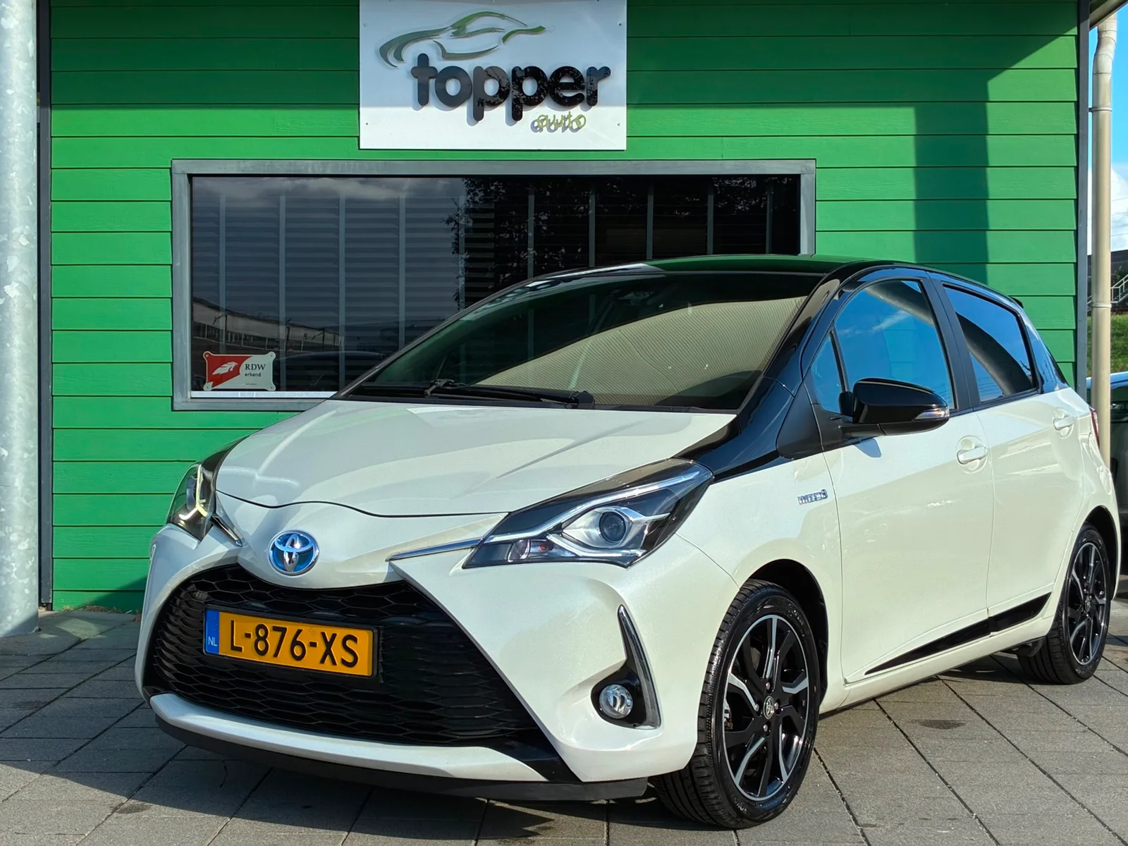 Toyota Yaris (2018) — foto 1