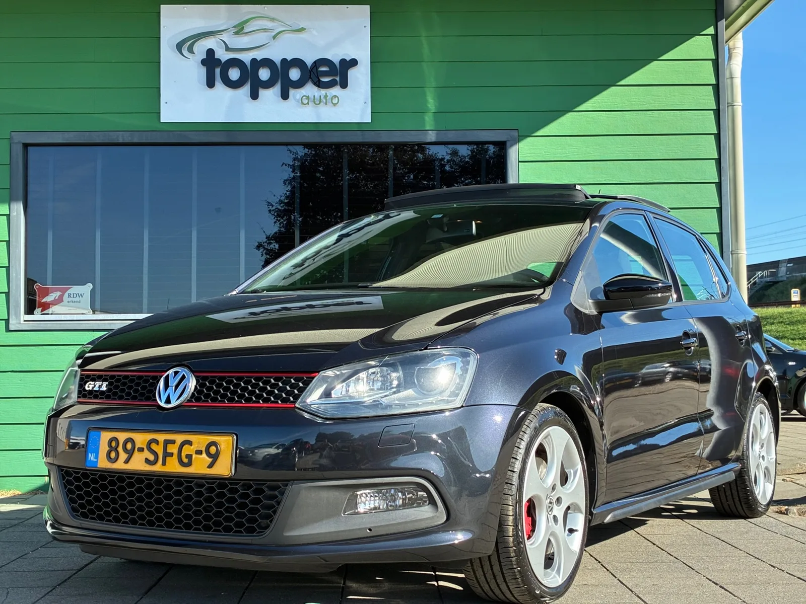 Volkswagen Polo (2011) — foto 1