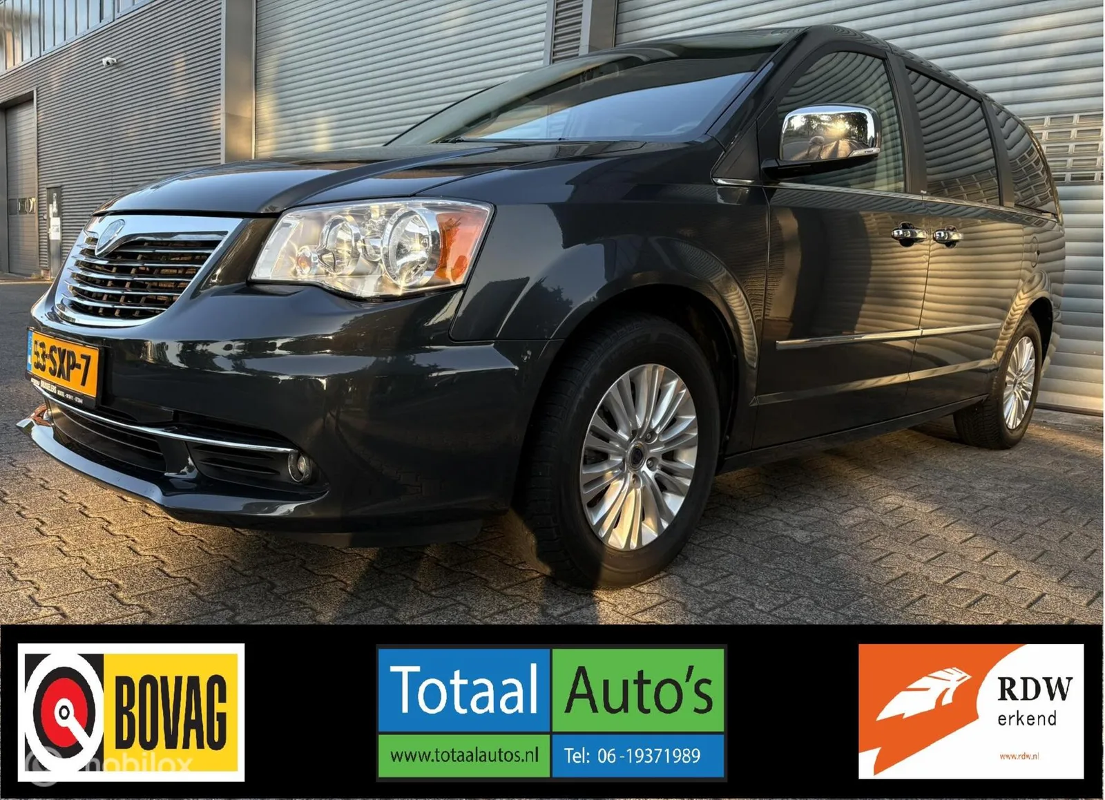 Lancia Voyager (2012) — foto 1