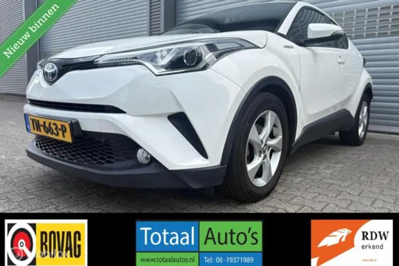 Toyota C-HR (2017)