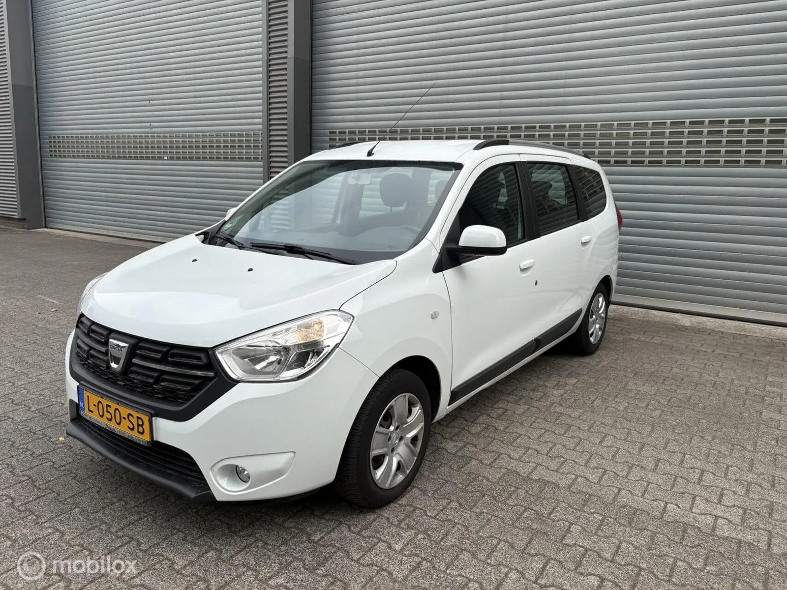Dacia Lodgy (2017) — foto 1