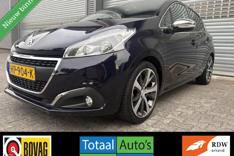 Peugeot 208 (2015)