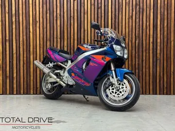 Yamaha YZF 750R (1995) — foto 1