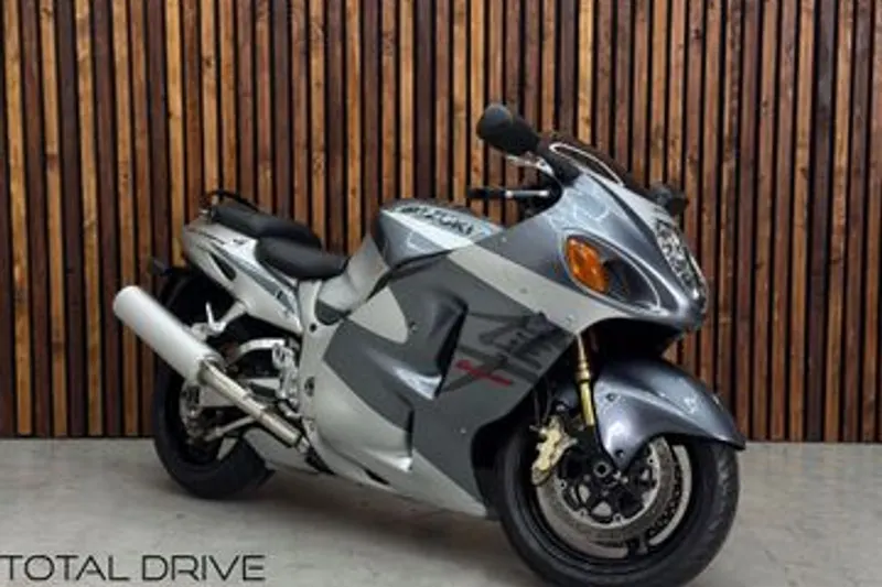 Suzuki Hayabusa 1300 (2003)