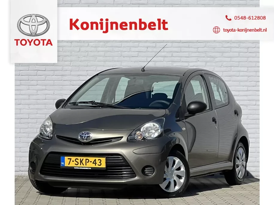 Toyota Aygo (2013) — foto 1