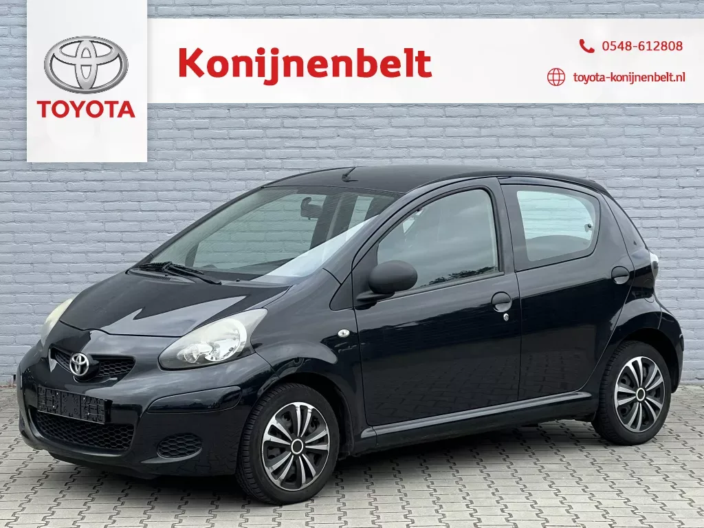 Toyota Aygo (2012) — foto 1